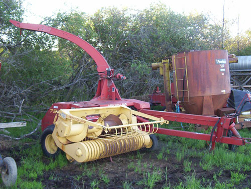 NH 790 forage harvestor